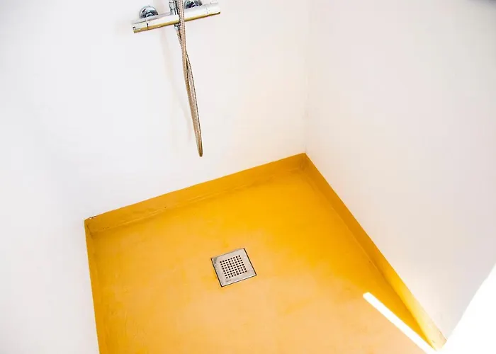 Apartman Rooftop 1 *